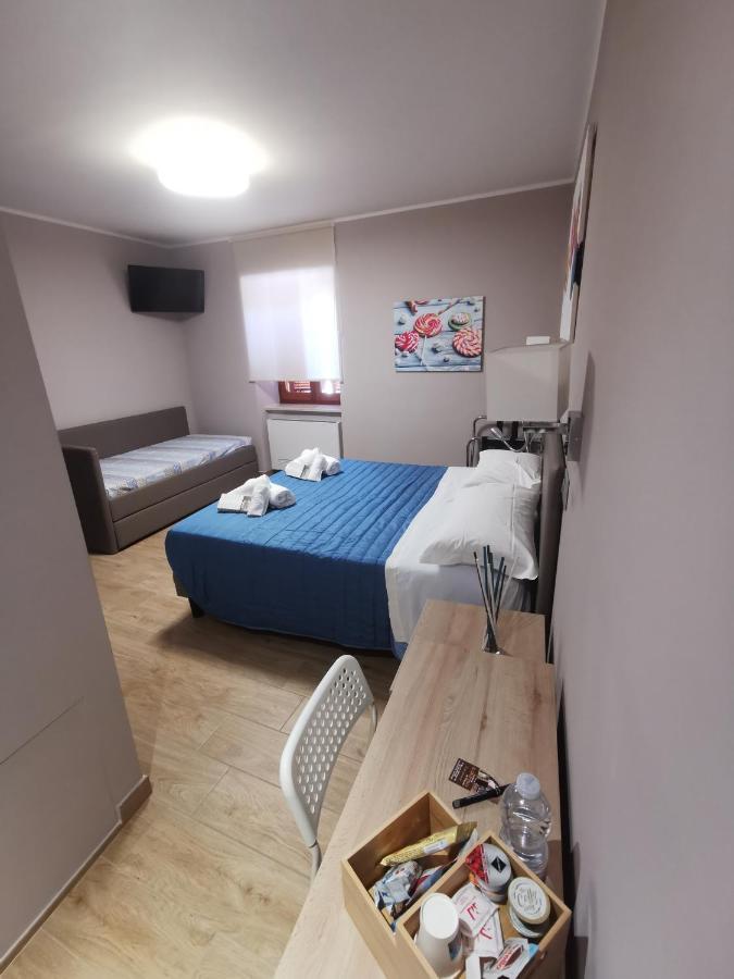 Lucyben Guesthouse Кашія Екстер'єр фото